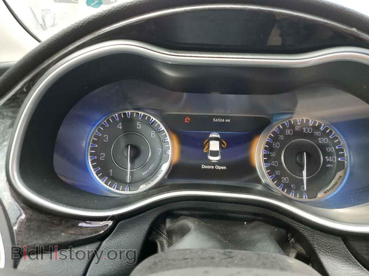 2016 CHRYSLER 200 - VIN: 1C3CCCCB9GN108590 - Фото 9