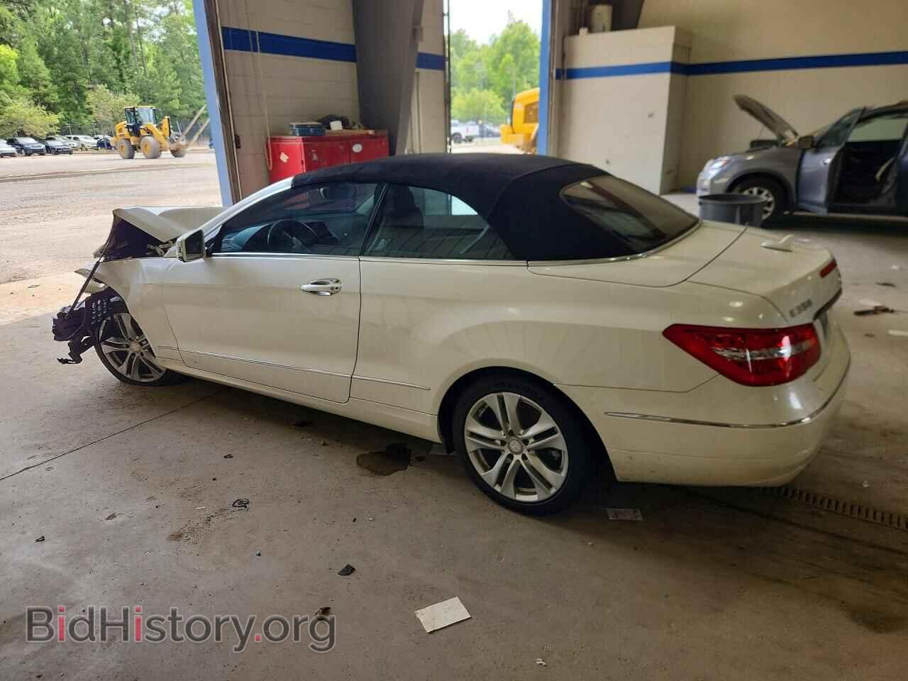 2011 MERCEDES-BENZ E-CLASS - VIN: WDDKK5GF1BF097094 - Фото 2