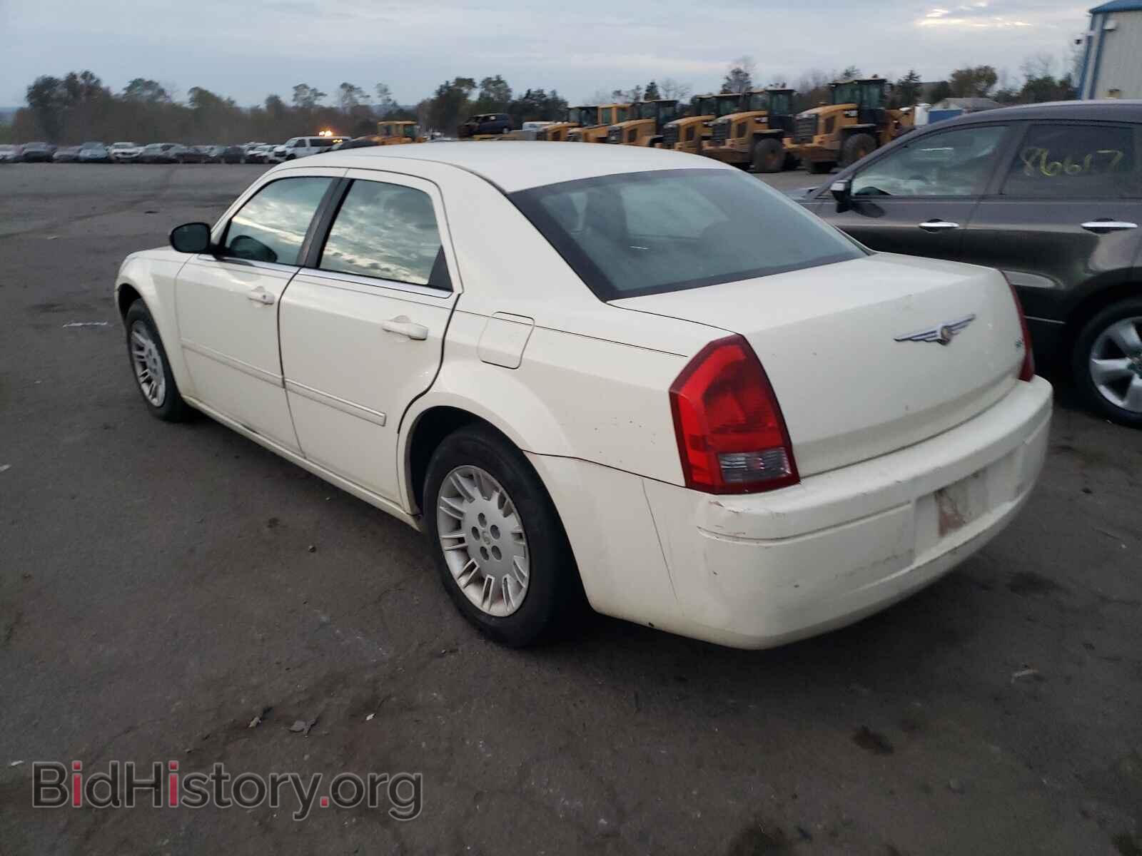 2007 CHRYSLER 300 - VIN: 2C3KA43R37H634016 - Фото 3