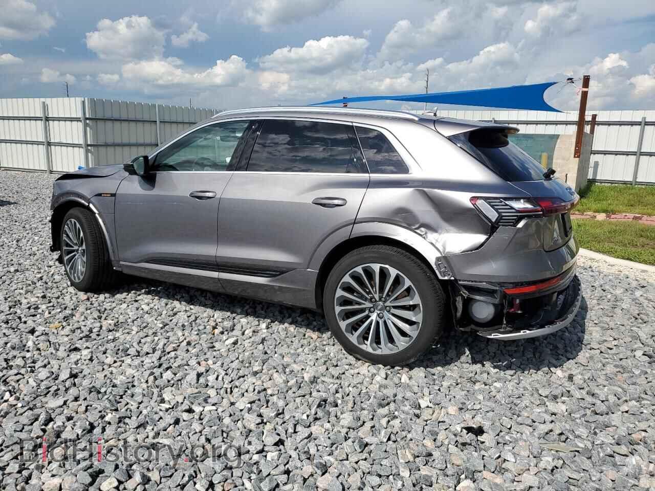 2019 AUDI E-TRON - VIN: WA1VABGE2KB011325 - Фото 2