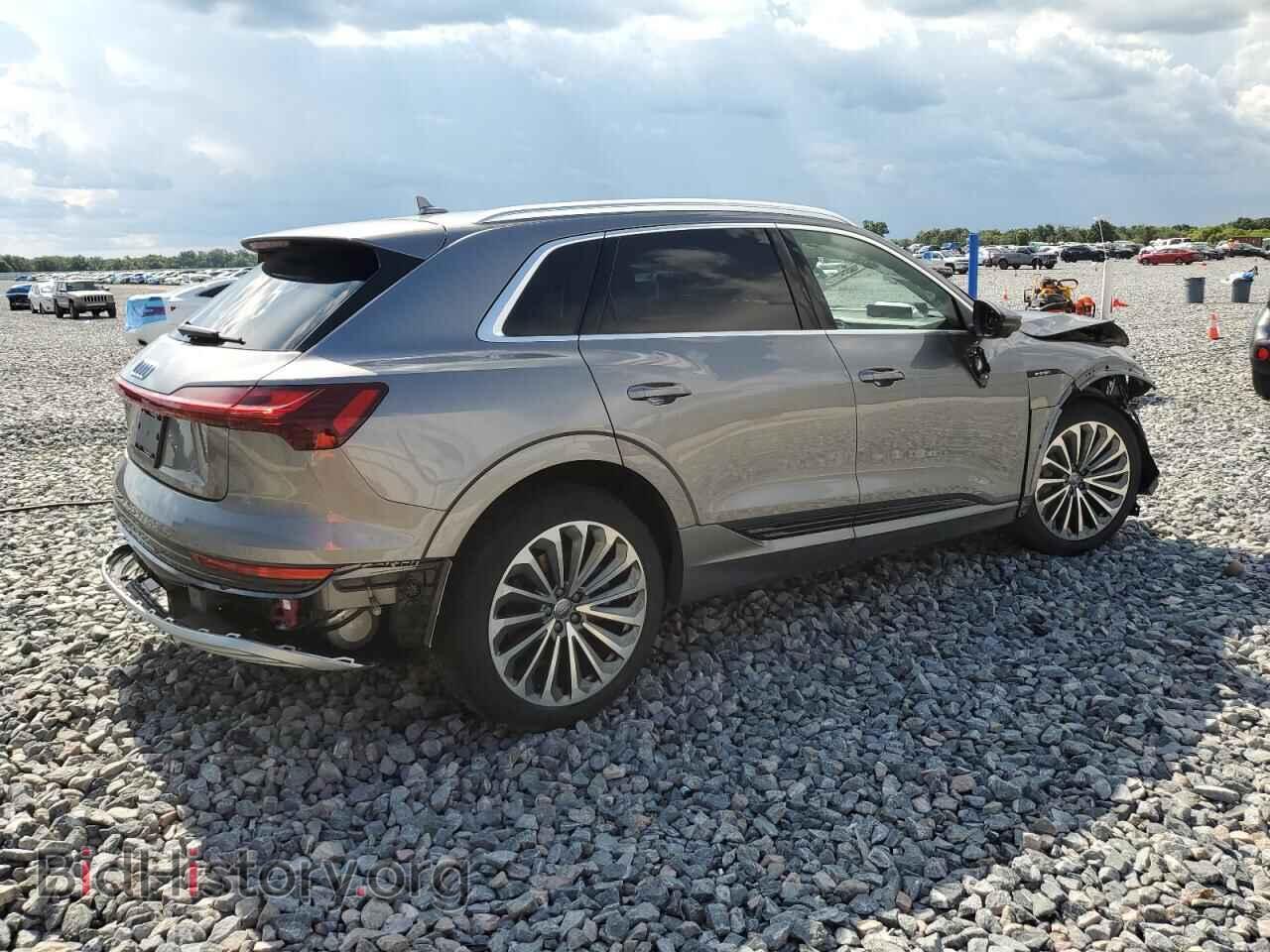 2019 AUDI E-TRON - VIN: WA1VABGE2KB011325 - Фото 3