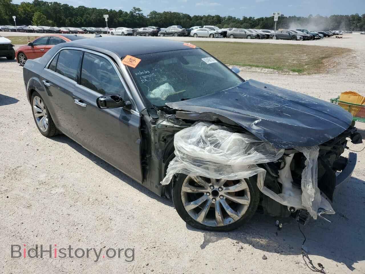 2019 CHRYSLER 300 - VIN: 2C3CCAEG8KH686632 - Фото 4