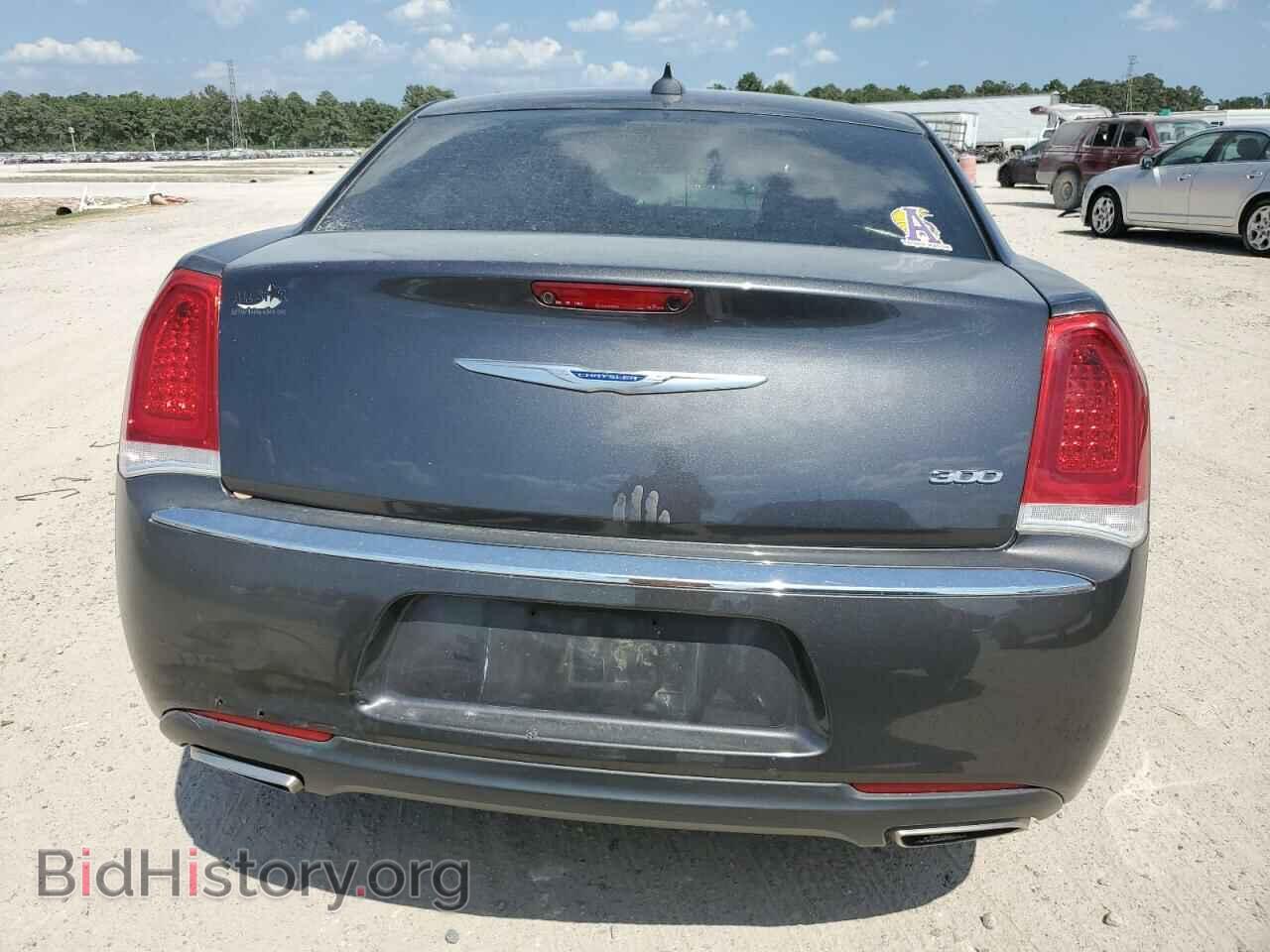 2019 CHRYSLER 300 - VIN: 2C3CCAEG8KH686632 - Фото 6