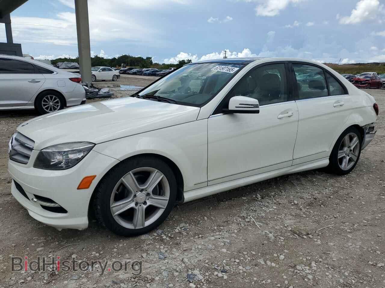 Фотография WDDGF5EB8BA522981 - MERCEDES-BENZ C-CLASS 2011