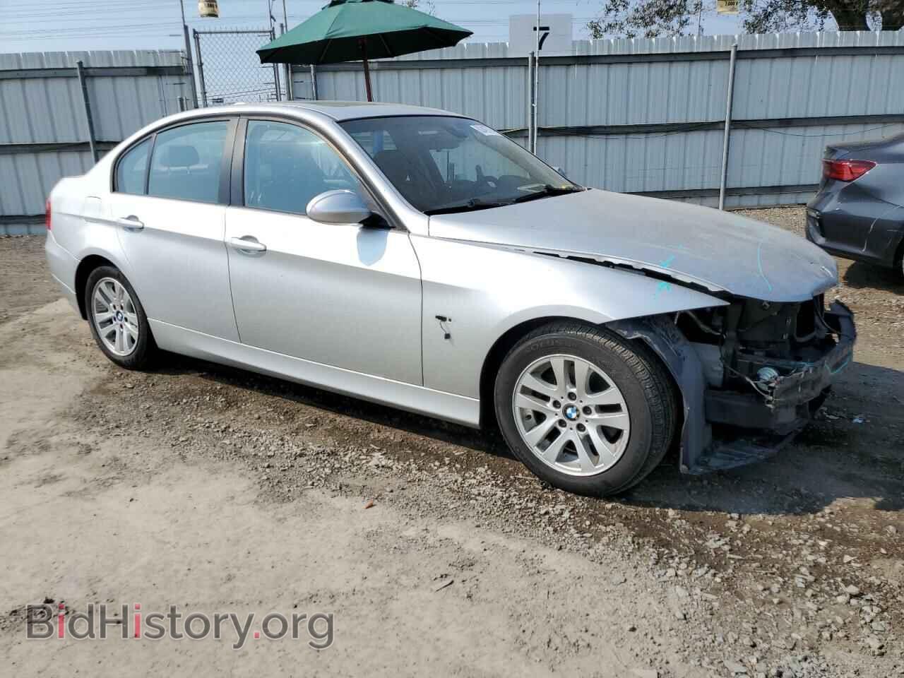 2006 BMW 3 SERIES - VIN: WBAVB13596KX44977 - Фото 4