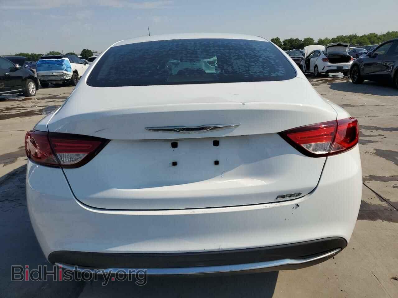 2015 CHRYSLER 200 - VIN: 1C3CCCAB3FN602106 - Фото 6