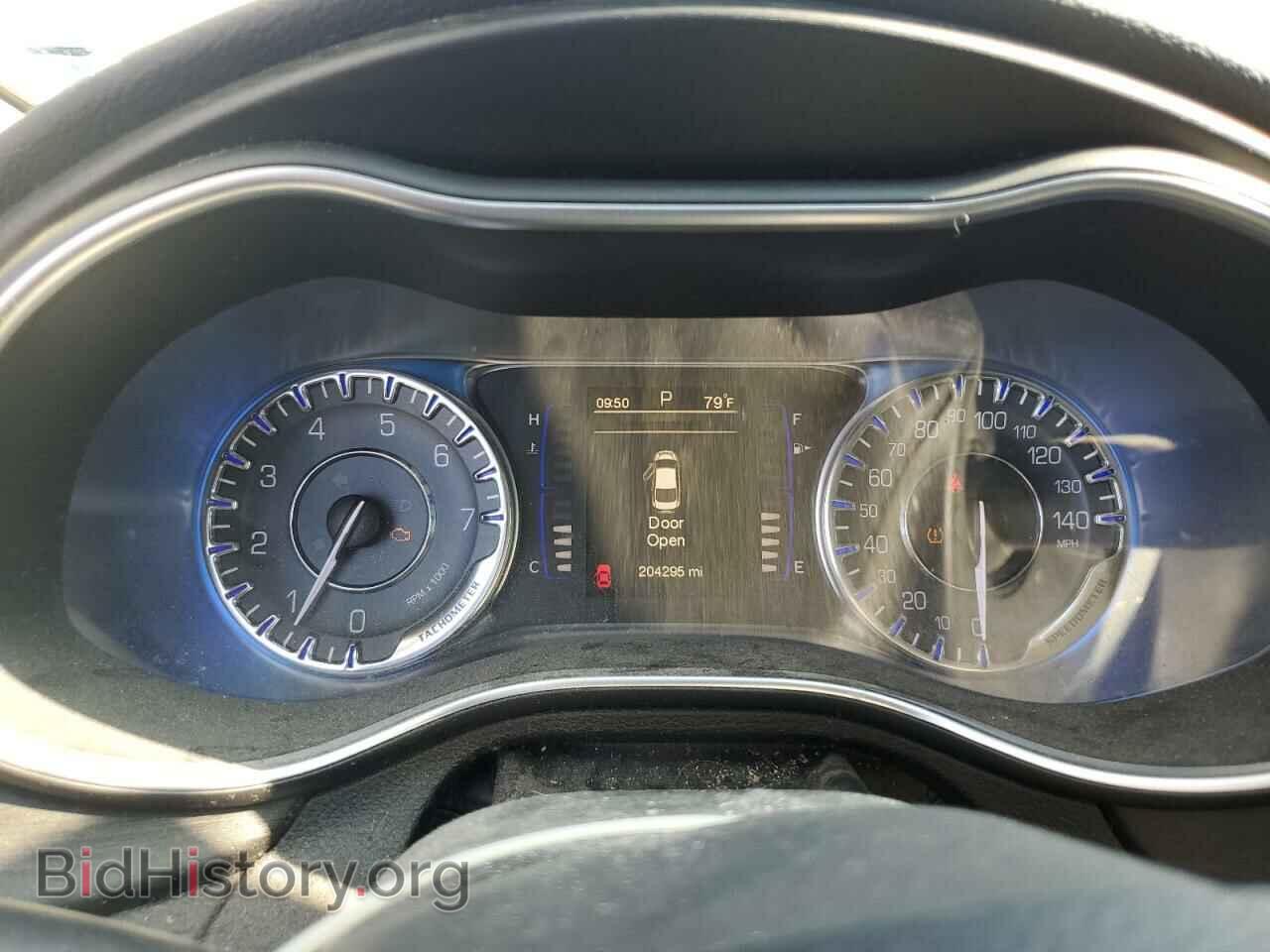 2015 CHRYSLER 200 - VIN: 1C3CCCAB3FN602106 - Фото 9