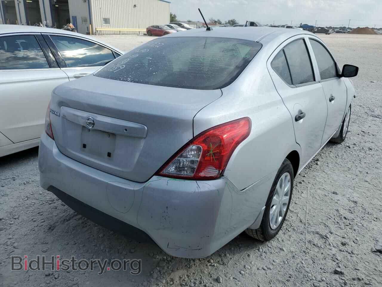 2017 NISSAN VERSA - VIN: 3N1CN7AP1HL852054 - Фото 4
