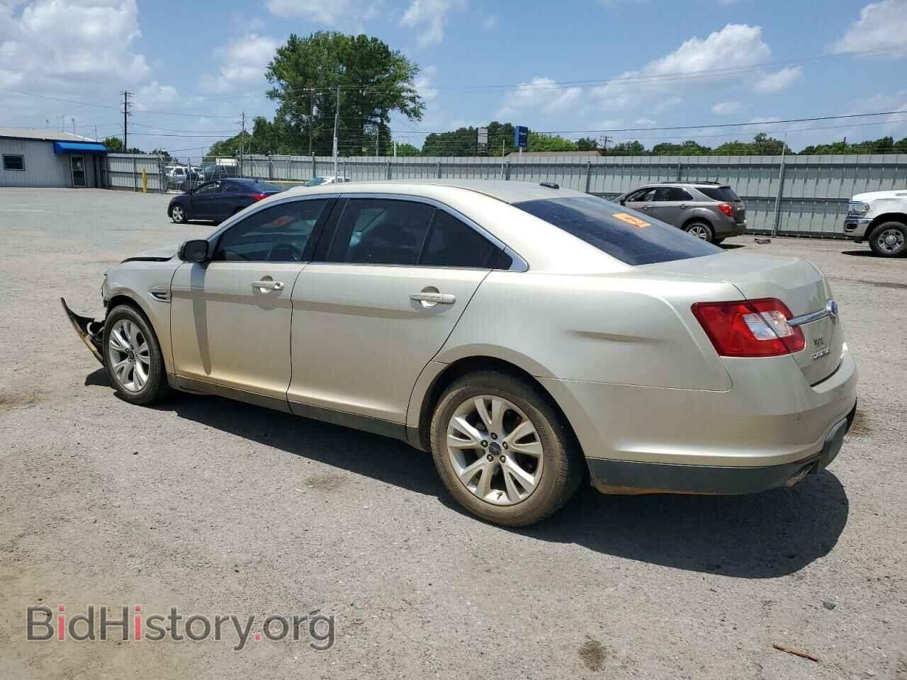 2011 FORD TAURUS - VIN: 1FAHP2EW8BG172705 - Photo 2