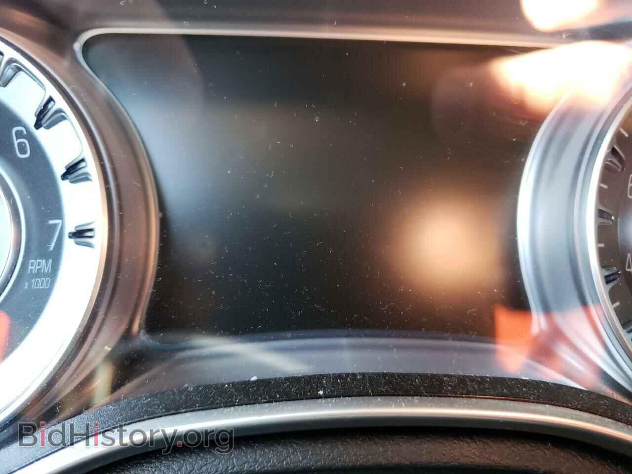 2017 CHRYSLER 300 - VIN: 2C3CCAAG4HH657613 - Фото 8