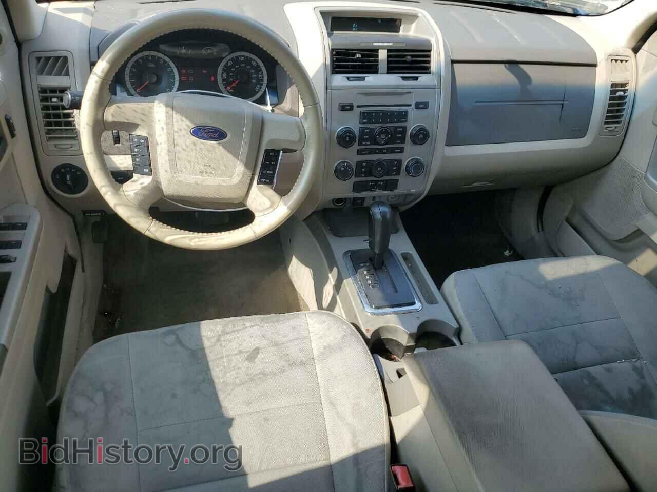 2011 FORD ESCAPE - VIN: 1FMCU9D71BKB18249 - Фото 8