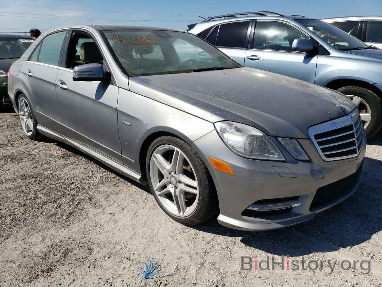 Photo WDDHF5KB9CA556213 - MERCEDES-BENZ E-CLASS 2012