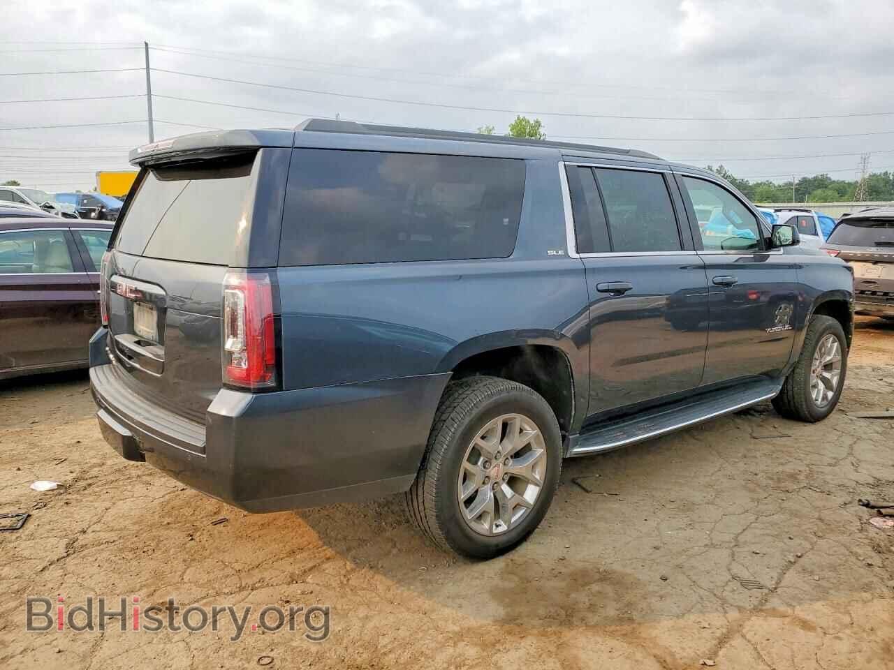2020 GMC YUKON - VIN: 1GKS2FKC2LR283082 - Photo 3