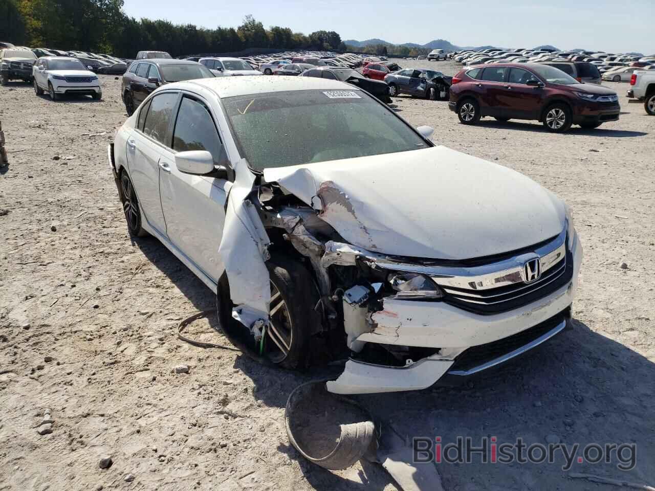 Photo 1HGCR2F1XHA233597 - HONDA ACCORD 2017