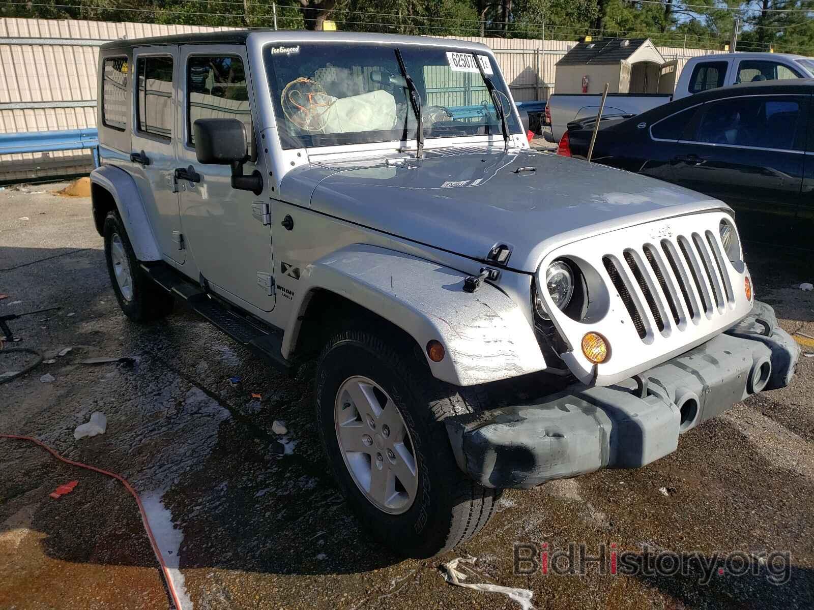 Photo 1J4GA39159L722630 - JEEP WRANGLER 2009