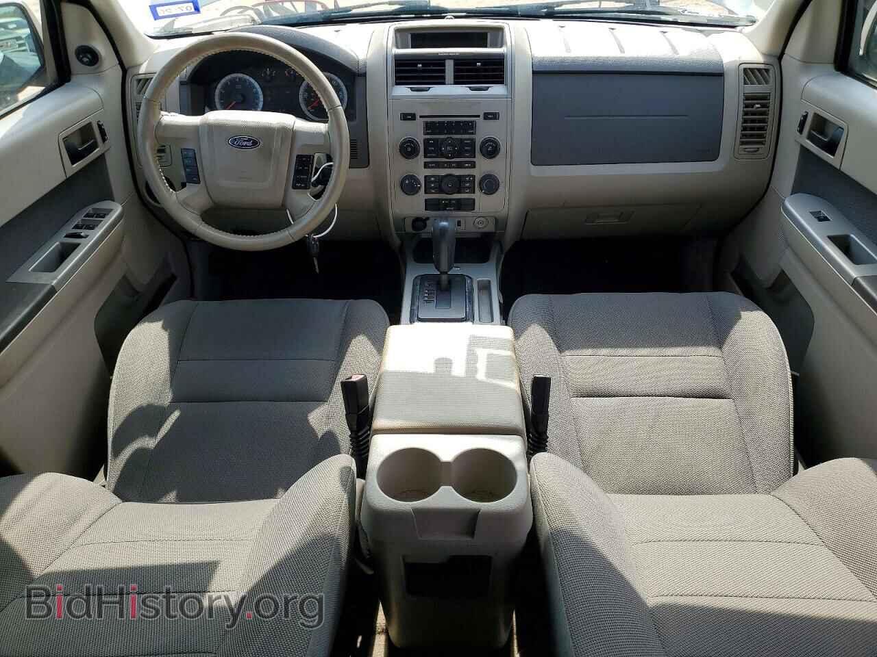2010 FORD ESCAPE - VIN: 1FMCU0D79AKB24682 - Фото 8
