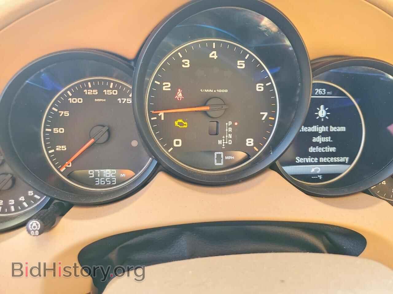 2016 PORSCHE CAYENNE - VIN: WP1AA2A21GKA12166 - Photo 9