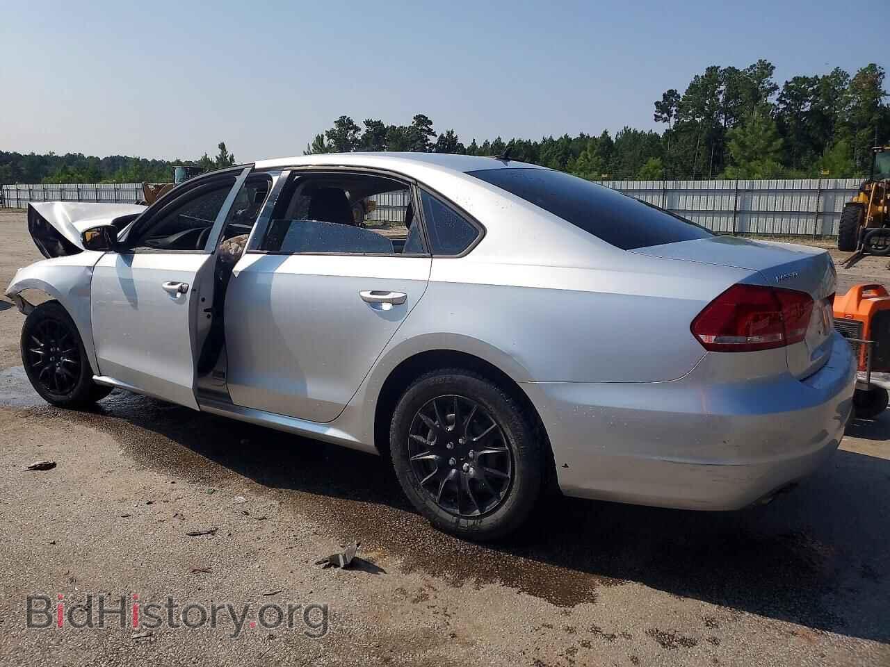 2013 VOLKSWAGEN PASSAT - VIN: 1VWAP7A33DC031892 - Фото 2
