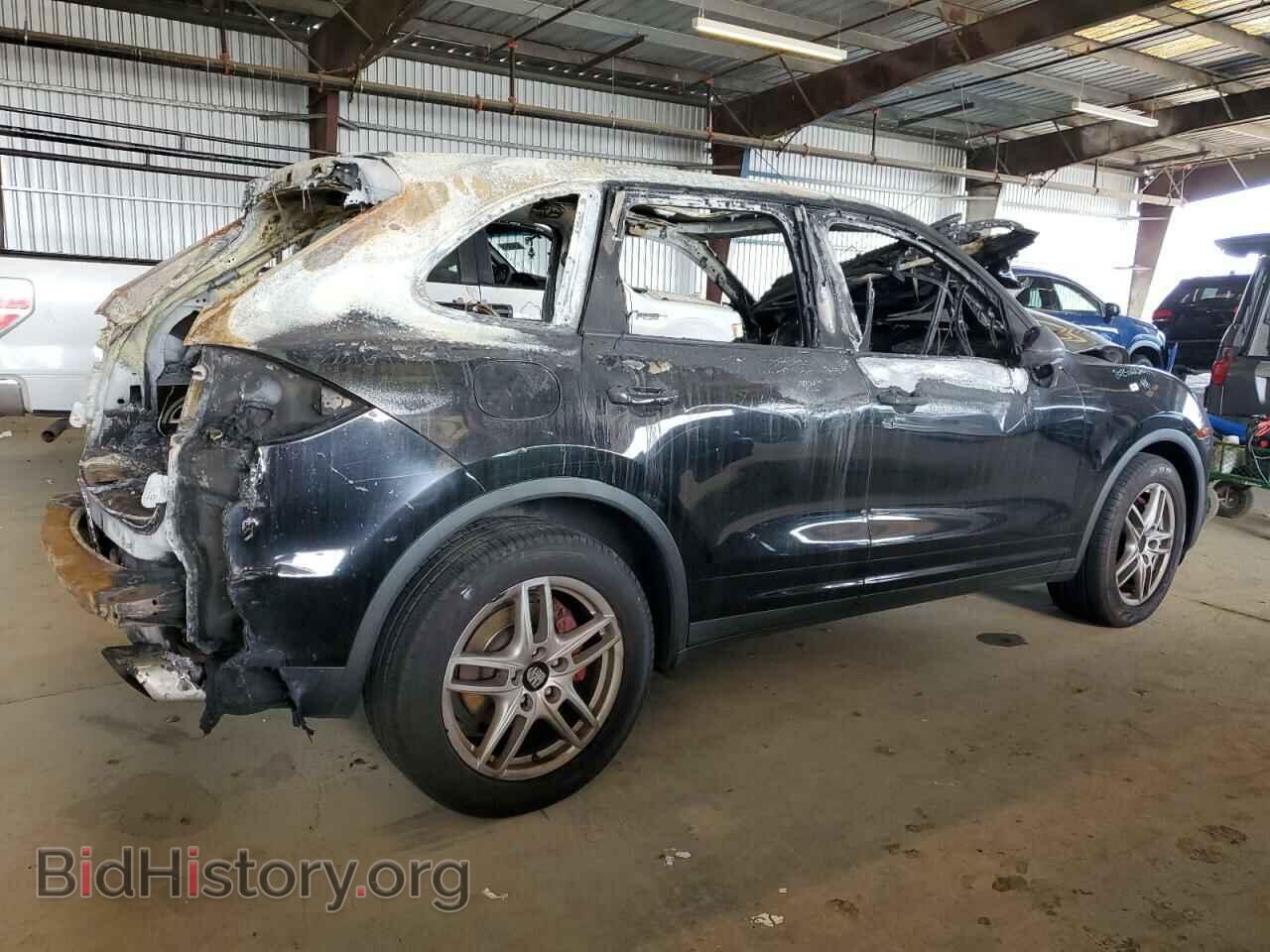 2011 PORSCHE CAYENNE - VIN: WP1AB2A29BLA43200 - Фото 3
