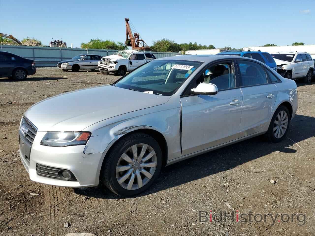 Фотография WAUBFAFL7CA062571 - AUDI A4 2012