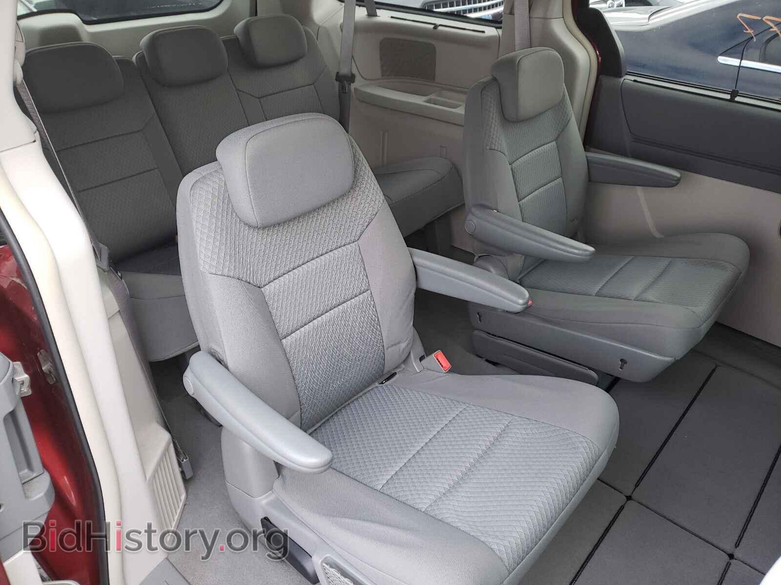 2010 CHRYSLER MINIVAN - VIN: 2A4RR5DX6AR472559 - Фото 6