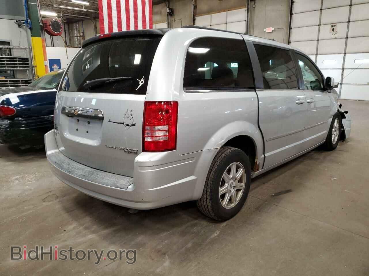 2009 CHRYSLER MINIVAN - VIN: 2A8HR54149R651233 - Фото 4