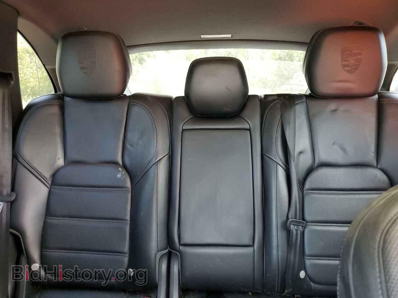 2017 PORSCHE CAYENNE - VIN: WP1AE2A24HLA70076 - Фото 10