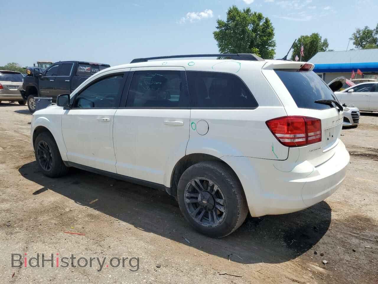 2016 DODGE JOURNEY - VIN: 3C4PDCAB1GT111044 - Фото 2