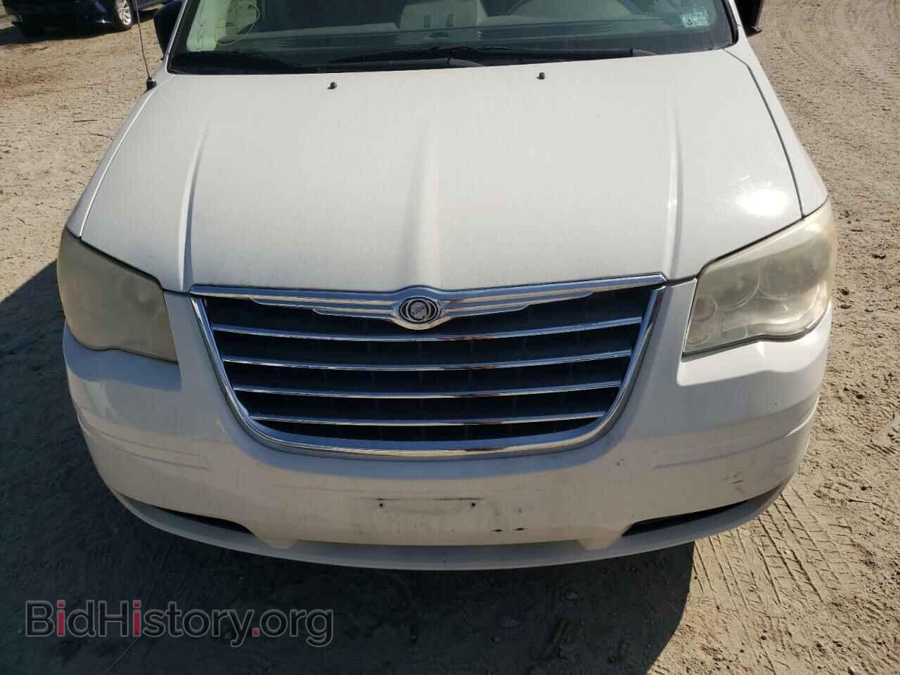 2010 CHRYSLER MINIVAN - VIN: 2A4RR2D11AR423263 - Photo 9