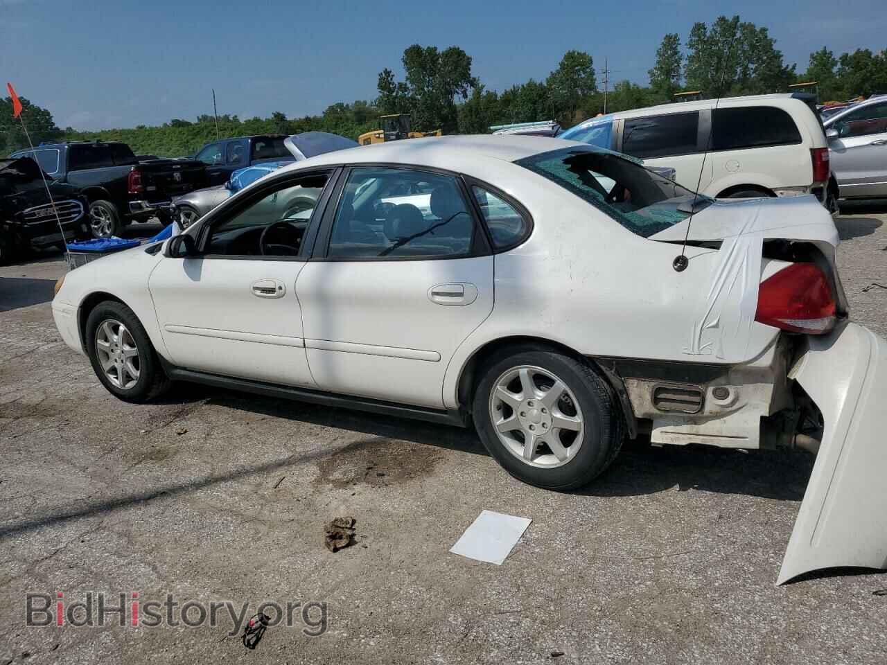 2007 FORD TAURUS - VIN: 1FAFP56U77A218119 - Фото 2