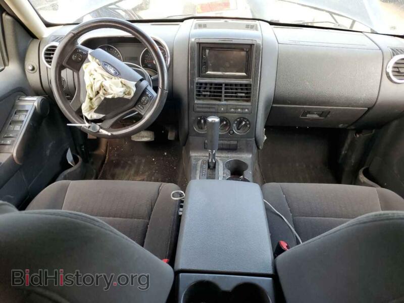 2010 Ford EXPLORER (VIN 1FMEU7DE5AUB12730) — photo 8 of 13