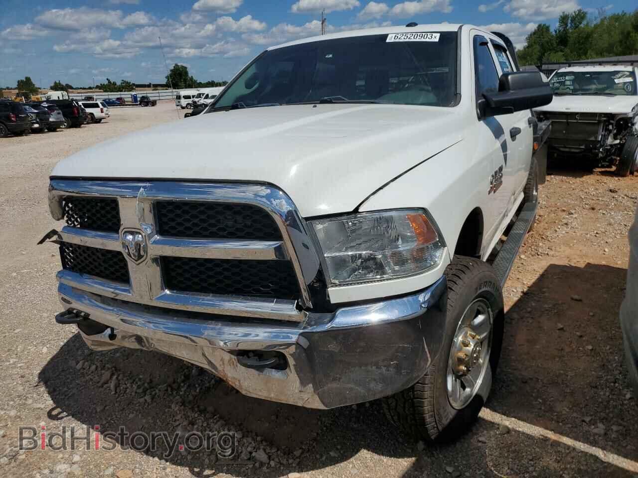 Photo 3C6UR5CL8HG657346 - RAM All Models 2017