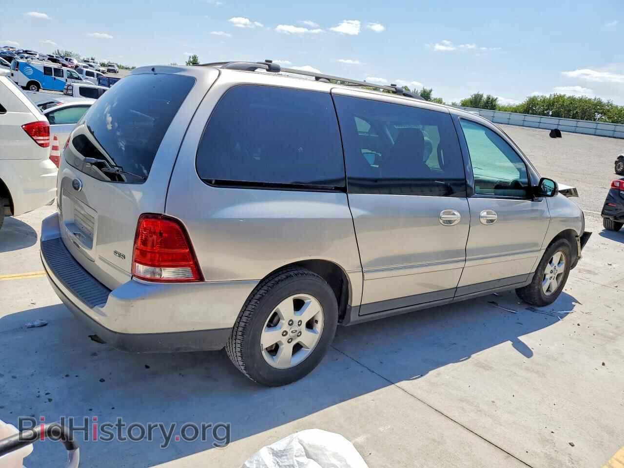 2005 FORD FREESTAR - VIN: 2FMZA57645BA57220 - Фото 3