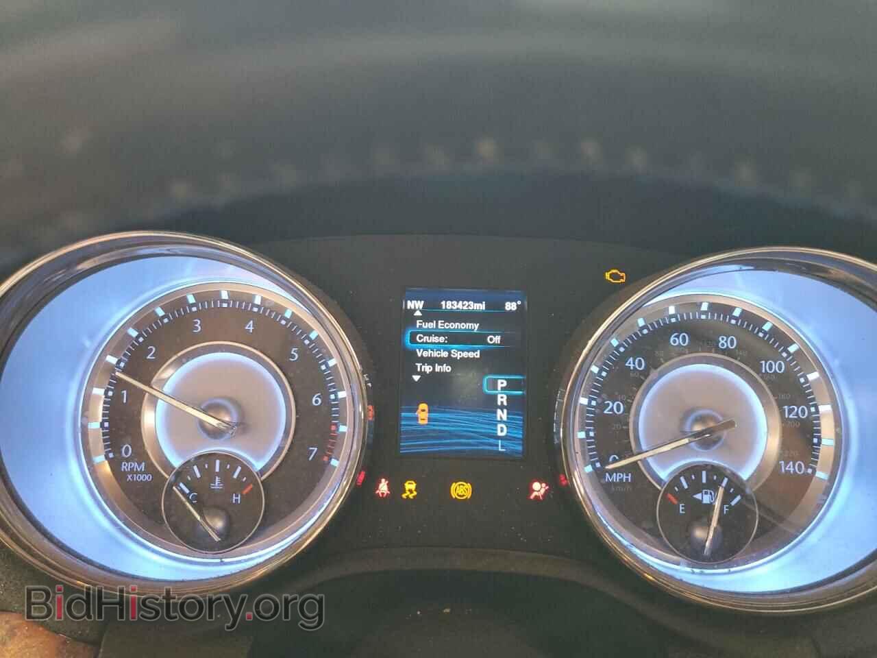 2014 CHRYSLER 300 - VIN: 2C3CCAAG3EH228765 - Photo 9