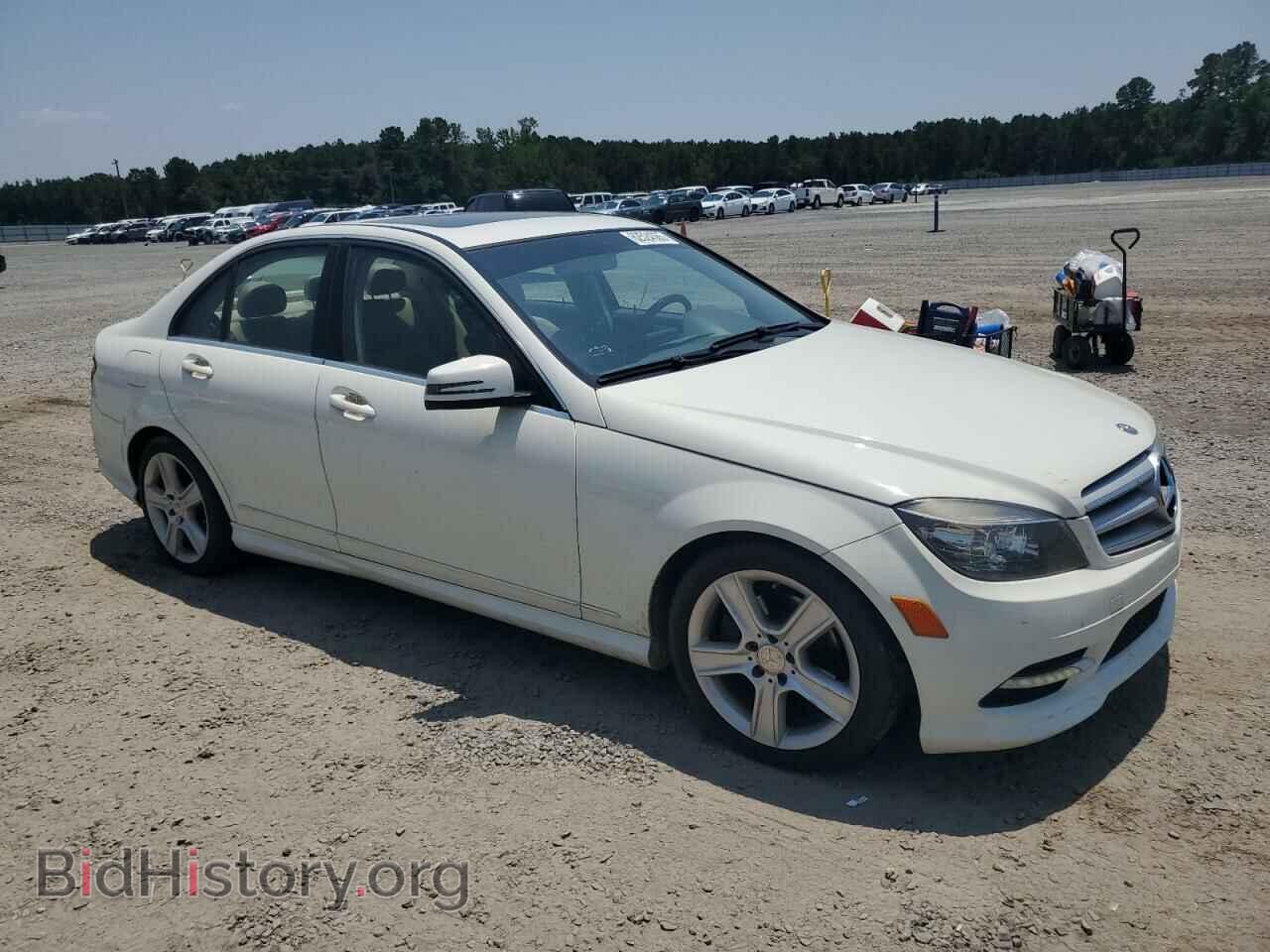 2011 MERCEDES-BENZ C-CLASS - VIN: WDDGF5EB8BR185097 - Фото 4