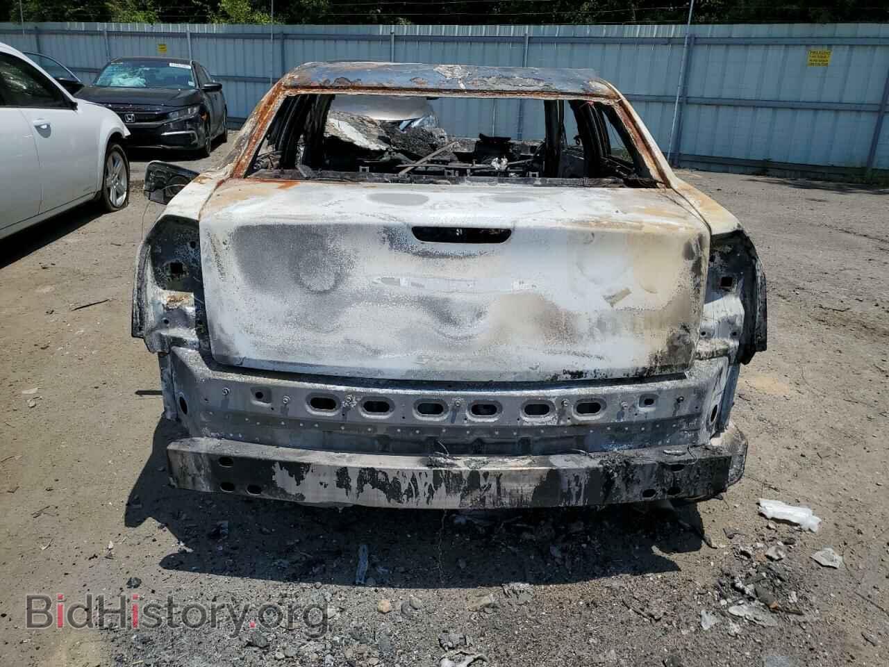 2019 CHRYSLER 300 - VIN: 2C3CCABG7KH609481 - Фото 6
