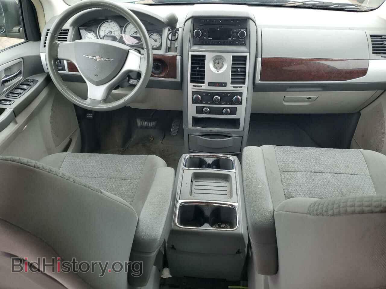 2010 CHRYSLER MINIVAN - VIN: 2A4RR5D16AR357665 - Фото 8