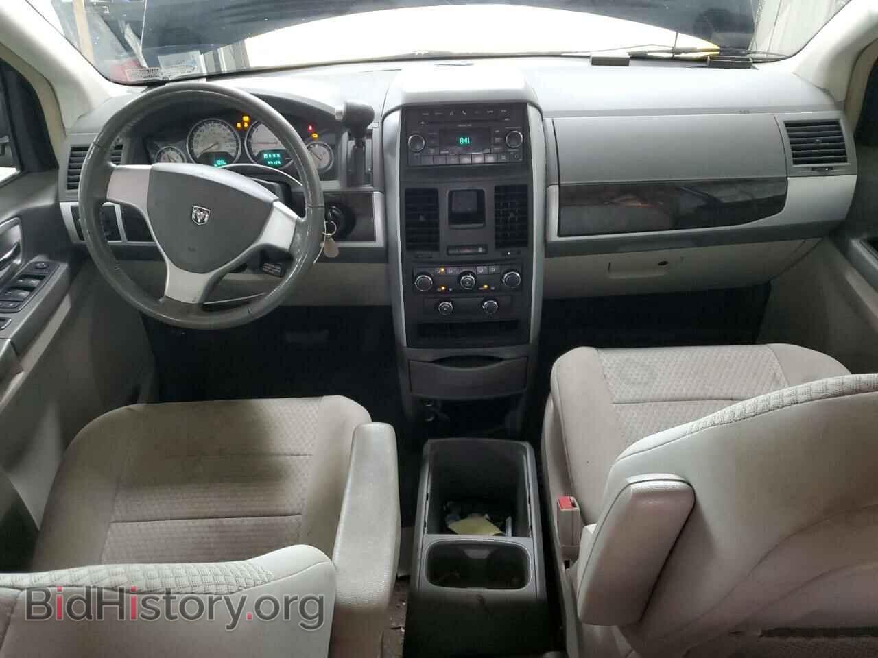 2010 DODGE CARAVAN - VIN: 2D4RN5D10AR145638 - Photo 8
