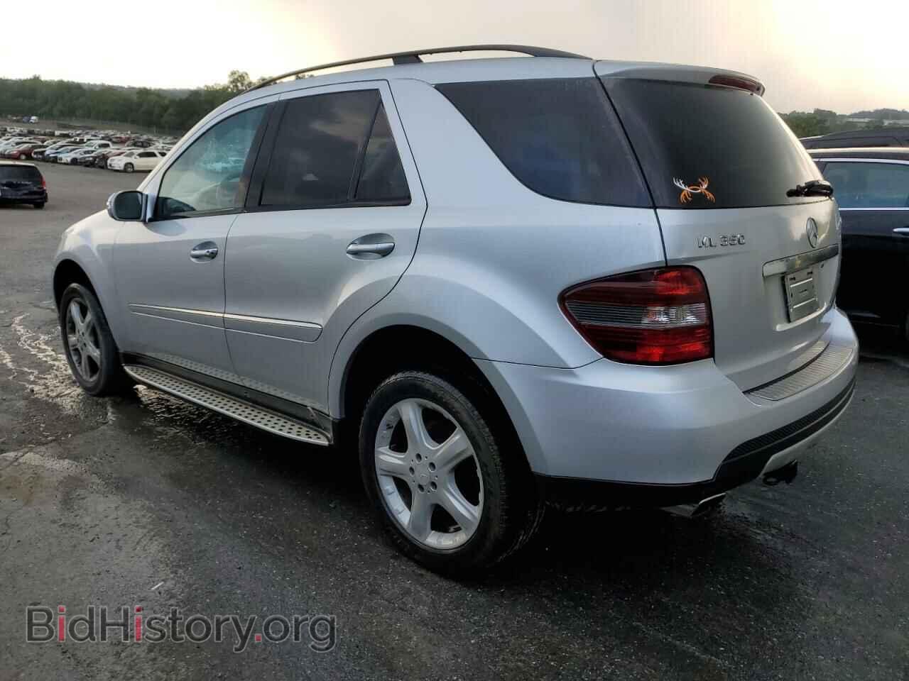 2008 MERCEDES-BENZ M-CLASS - VIN: 4JGBB86E28A304582 - Фото 2