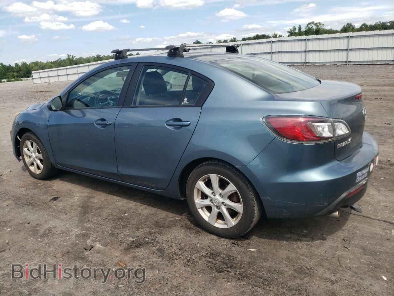 2011 MAZDA 3 - VIN: JM1BL1VG8B1438063 - Фото 2