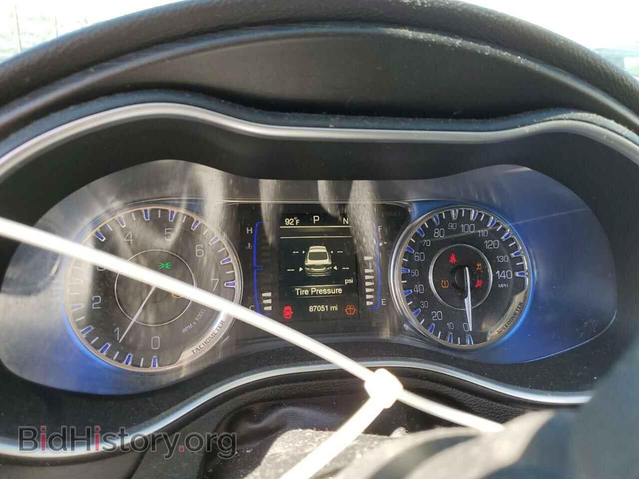 2016 CHRYSLER 200 - VIN: 1C3CCCAB9GN166203 - Фото 9