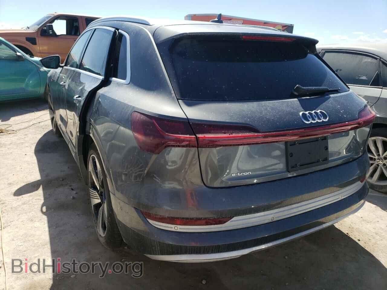 2019 AUDI E-TRON - VIN: WA1VAAGEXKB007114 - Photo 3