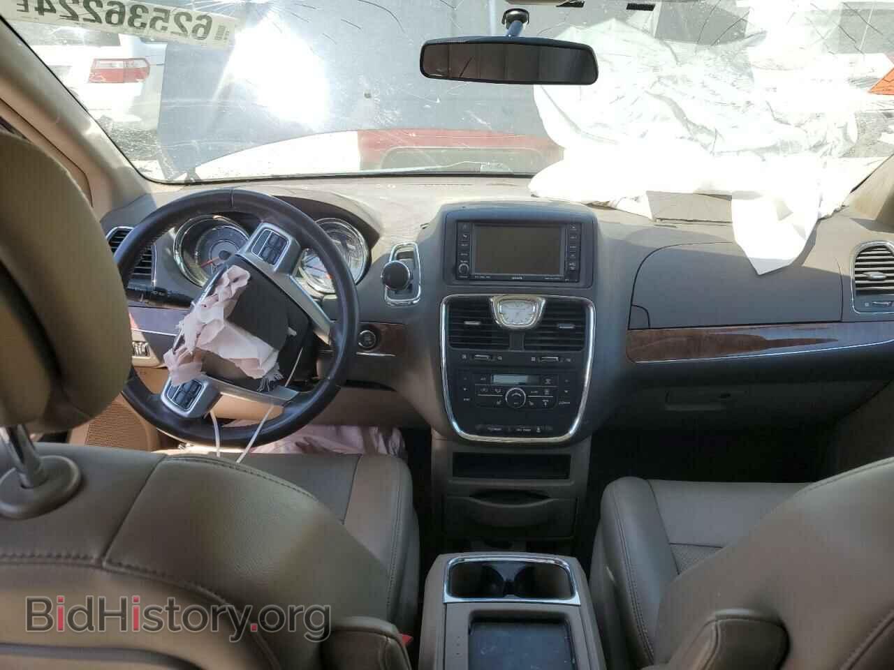 2011 CHRYSLER MINIVAN - VIN: 2A4RR8DG8BR630242 - Photo 8