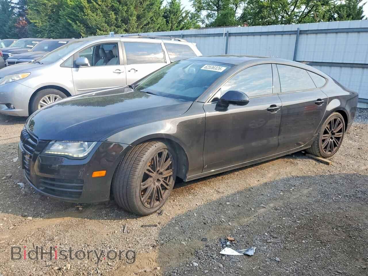 Photo WAUYGAFC1DN064494 - AUDI A7 2013