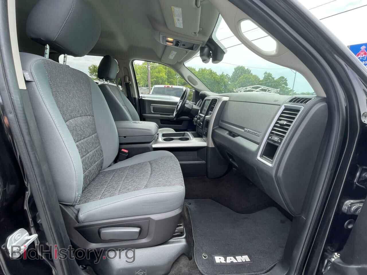 2016 RAM 1500 - VIN: 1C6RR7LT2GS220421 - Фото 5