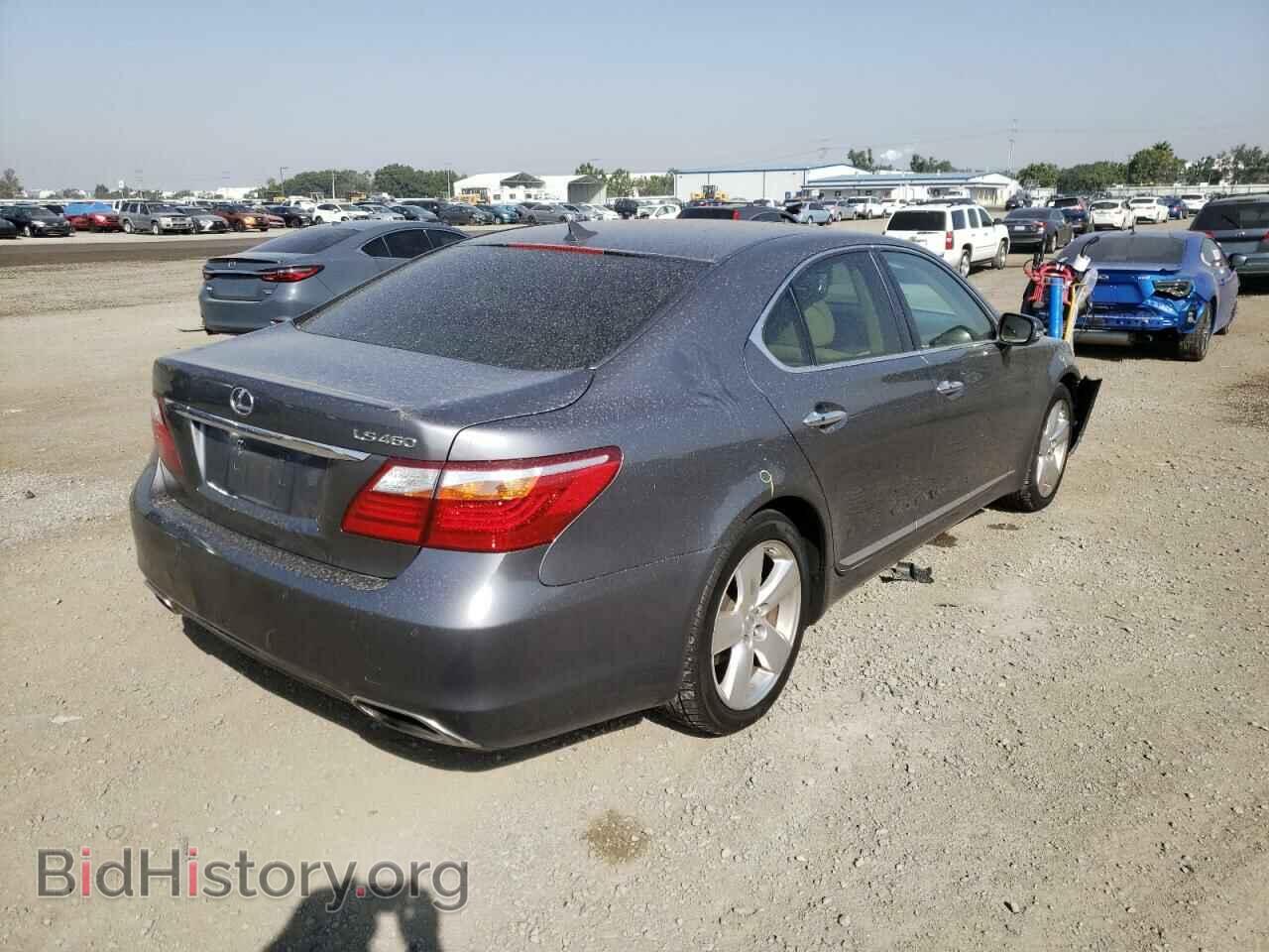 2012 LEXUS LS460 - VIN: JTHBL5EF3C5109780 - Photo 4
