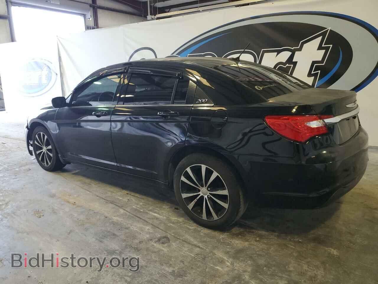 2013 CHRYSLER 200 - VIN: 1C3CCBBB3DN743635 - Фото 2