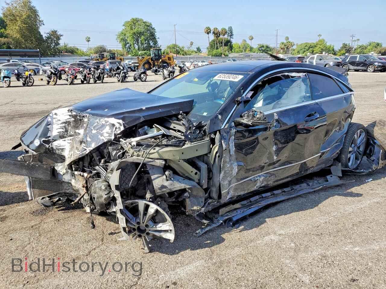 Photo WDDKJ5KB8EF245432 - MERCEDES-BENZ E-CLASS 2014