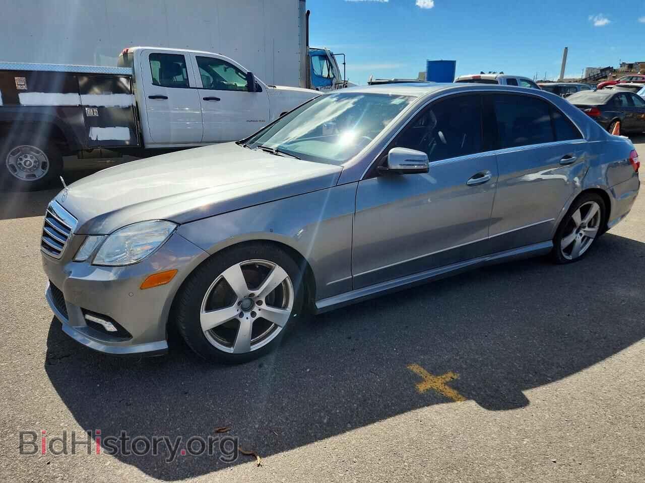 Photo WDDHF5GB2BA263972 - MERCEDES-BENZ E-CLASS 2011