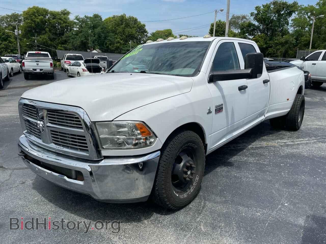 2011 DODGE All Models - VIN: 3D73M4CL3BG624555 - Photo 2